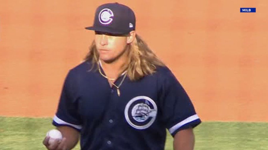 Former UH DAVENPORT pitchers are called to AAA
